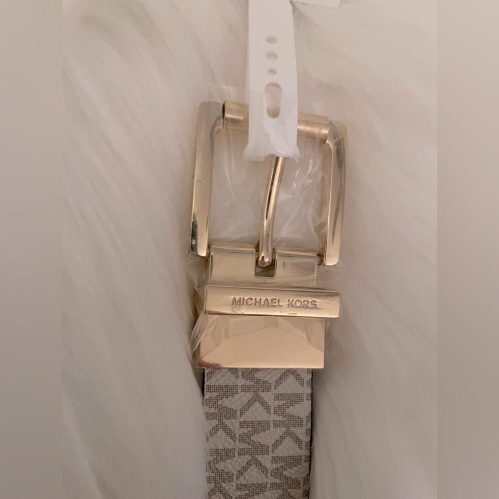 NWT- Michael Khors Belt